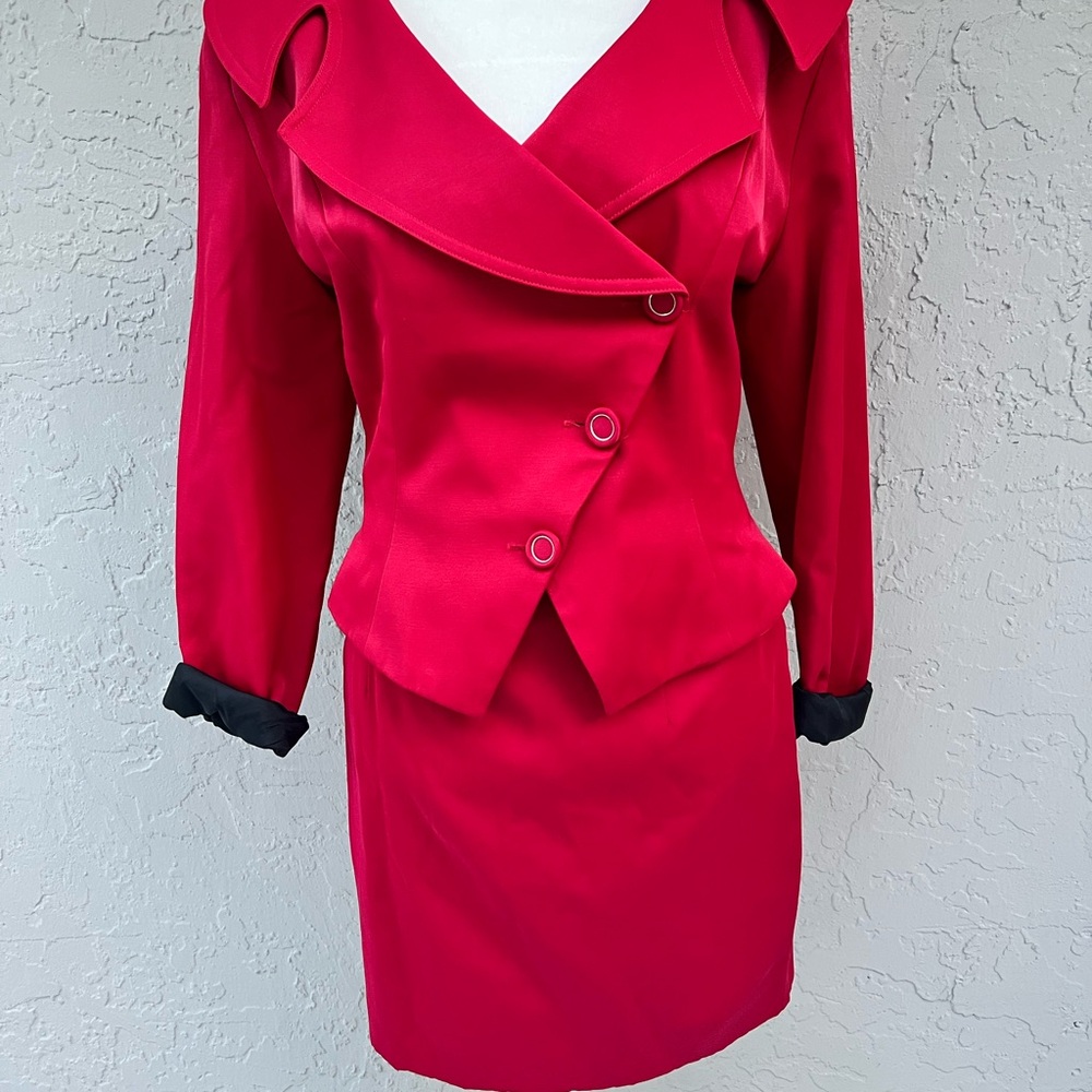 Vintage Elegant Red Women's Jacket & Skirt Set